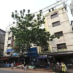 Oyo Flagship 19330 Hotel Aria Executive Bara Bazar